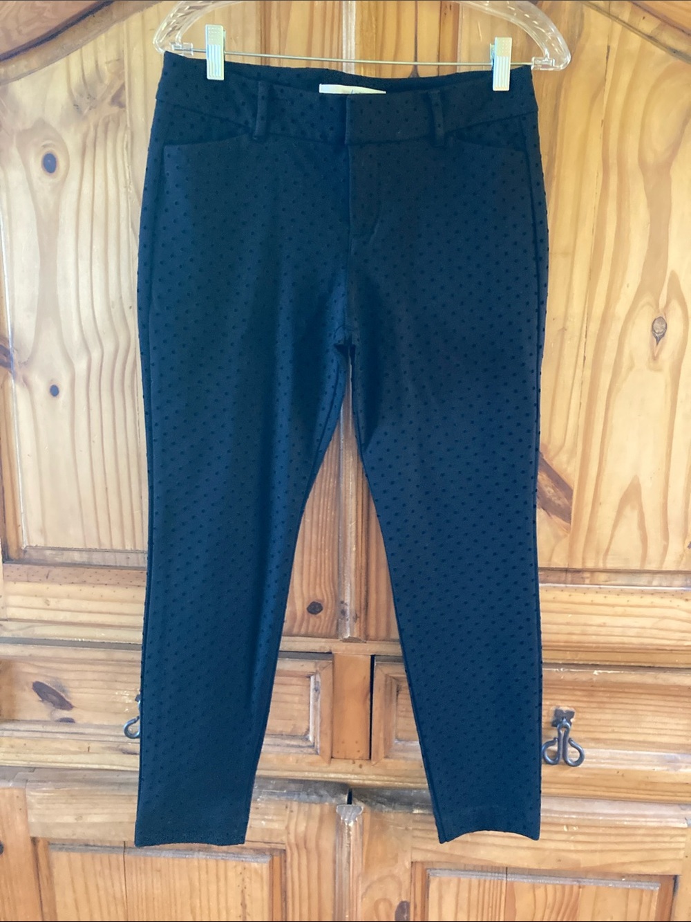Women’s Old Navy Pixie black polka dot pants size 6 Petite